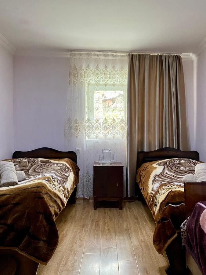 Hotel Nizharadze'S Tower Ushguli Esterno foto