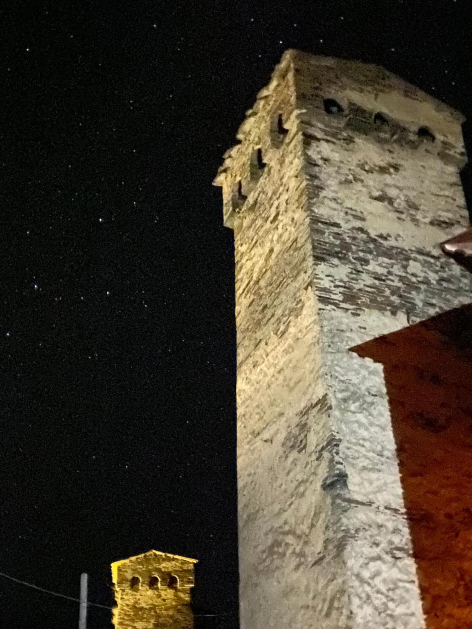 Hotel Nizharadze'S Tower Ushguli Esterno foto